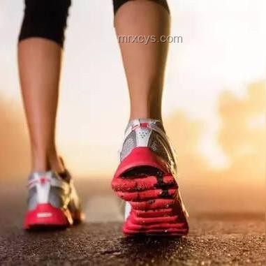 走路：被低估的燃脂運動，健身行業(yè)新藍(lán)海