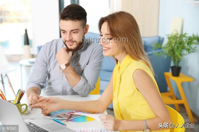 我爸爸是干地產的，他的職業轉型之路