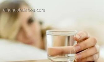 你堅(jiān)持了哪些好習(xí)慣來變美？變美習(xí)慣,皮膚保養(yǎng),健康飲食,規(guī)律運(yùn)動,心態(tài)調(diào)整