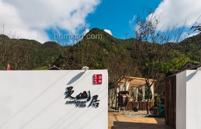 十萬大山脫困指南：重溫春日夢境的實用生存技巧
