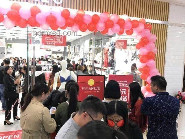 商場變革：新零售思維下的重生之路，跨界創新
