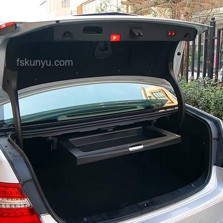 ??零公里二手車探秘：新車七折誘惑，廠商背后的策略