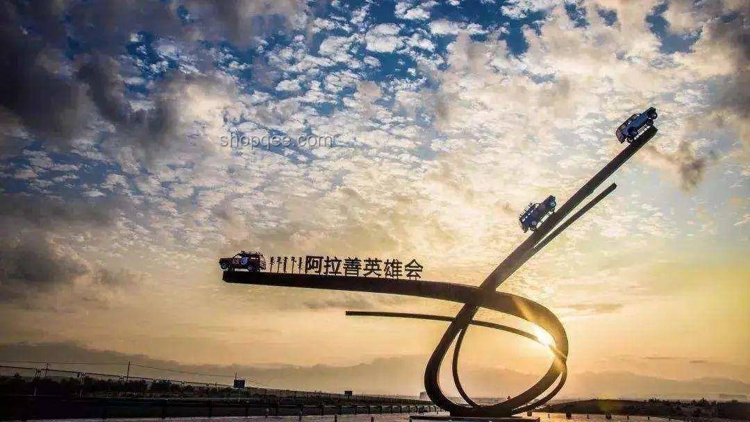 【速凌】與常規(guī)英雄形象的對(duì)比分析：無畏與堅(jiān)韌的詮釋