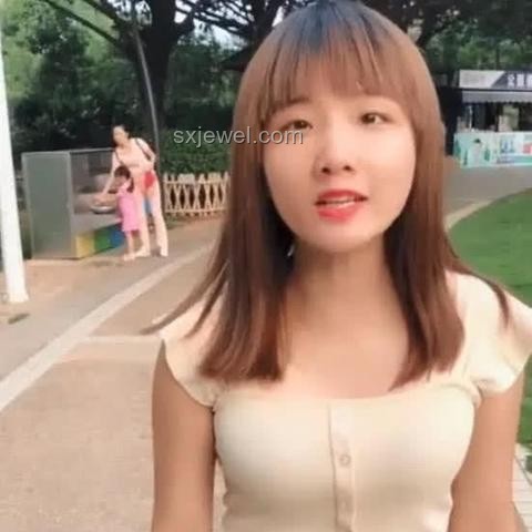 那次意外，我給路人小姐姐嚇得定住了??