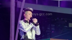 鳳凰傳奇演唱會取消事件對比分析：曾毅身體不適的影響