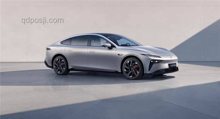 新能源汽車智能化轉型加速，技術創新引領未來