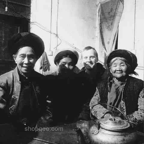 特廚體驗(yàn)大揭秘：清華VS北大，誰的美食更勝一籌？