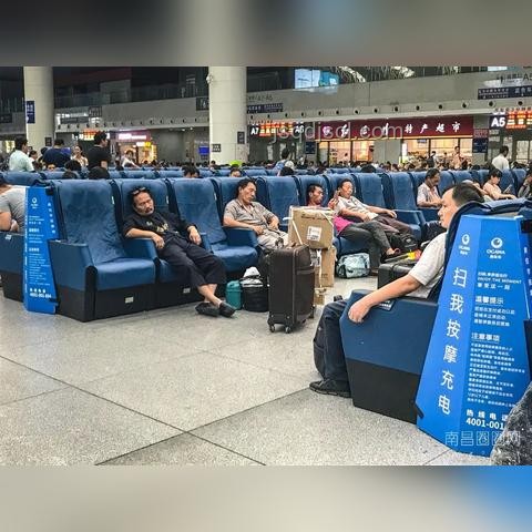 外賣小哥國際范：跨文化服務的創新征途