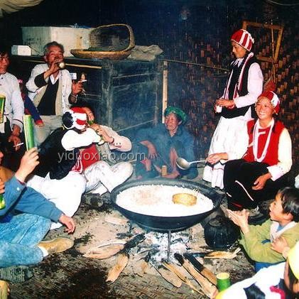 干杯！：東西方飲酒文化對比分析