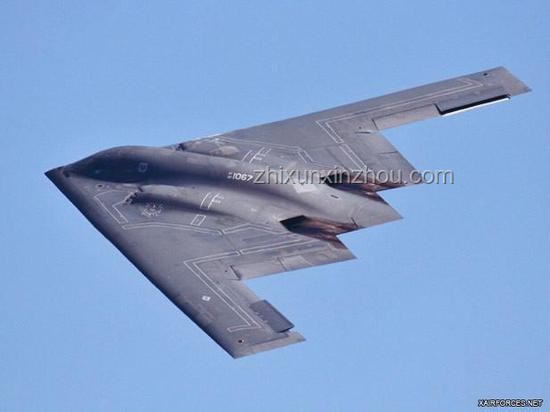 美軍B-2轟炸機(jī)深度解析：隱身戰(zhàn)略的重錘