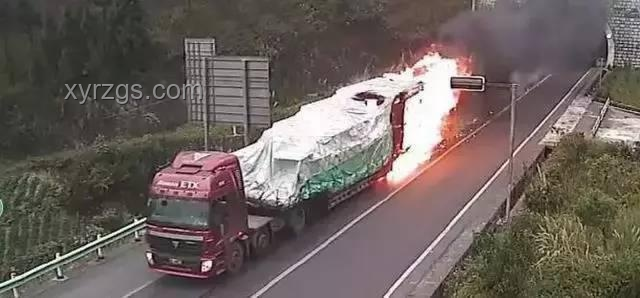 廈蓉高速大橋垮塌卡車司機(jī)獲救方案