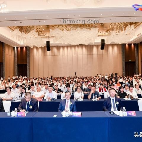 安卓手機(jī)AI攝影：探索逐漸抽象的視覺邊界