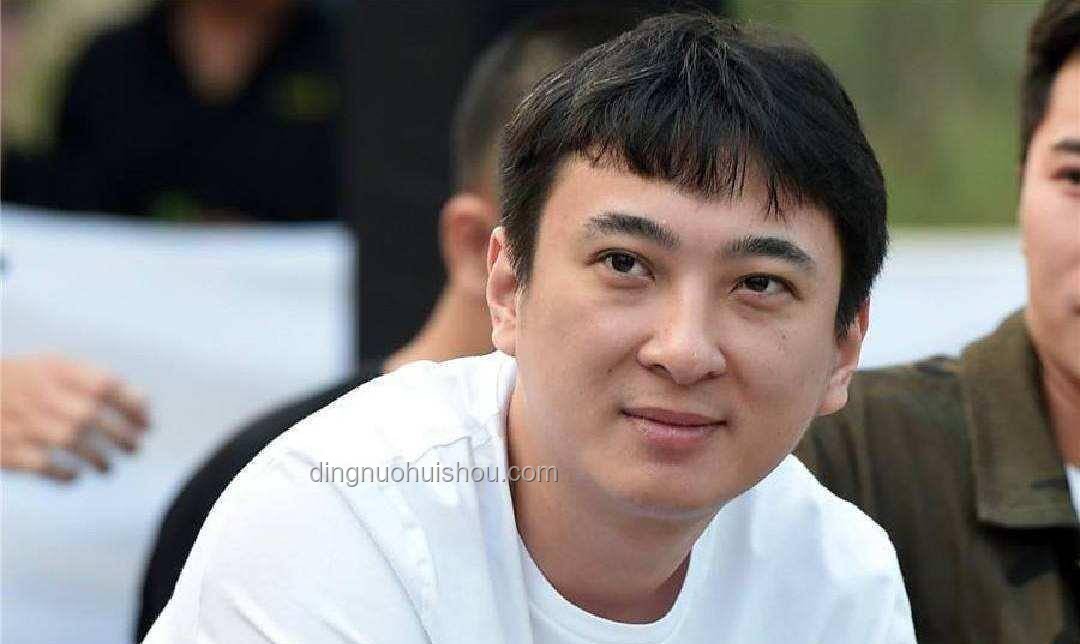 王思聰VS何猷君：商業版圖交接的對比分析