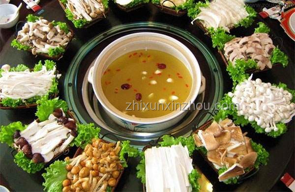 “行走的菌子探測器”：李大爺?shù)囊吧R別之旅