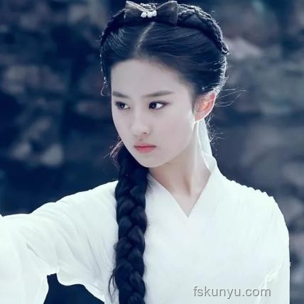 《仙劍奇?zhèn)b傳》武俠游戲通關后的難忘之旅，情感與沉浸的深度探索