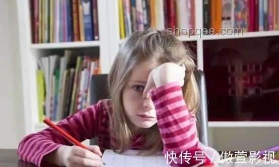 如何引導孩子克服大考緊張情緒，穩定發揮
