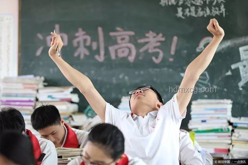 高考失利后的抉擇：小李的復讀之路