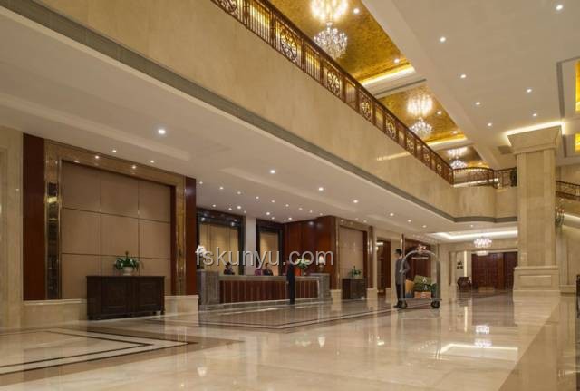 8元旅館與高端酒店對比：生存需求與品質(zhì)享受的碰撞