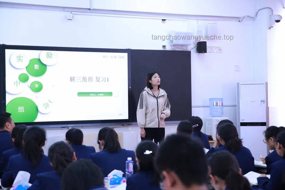 白玉蘭下的成長記憶??，城市中的靜謐與堅持