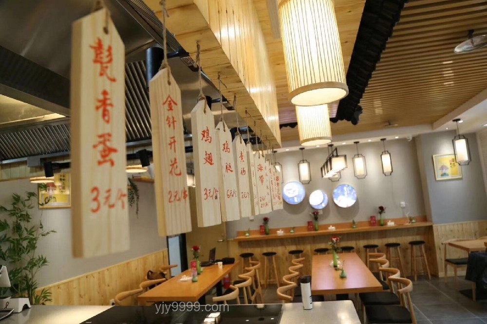 炸雞店后廚變臥室？跨界創(chuàng)新重構(gòu)餐飲衛(wèi)生標(biāo)準(zhǔn)
