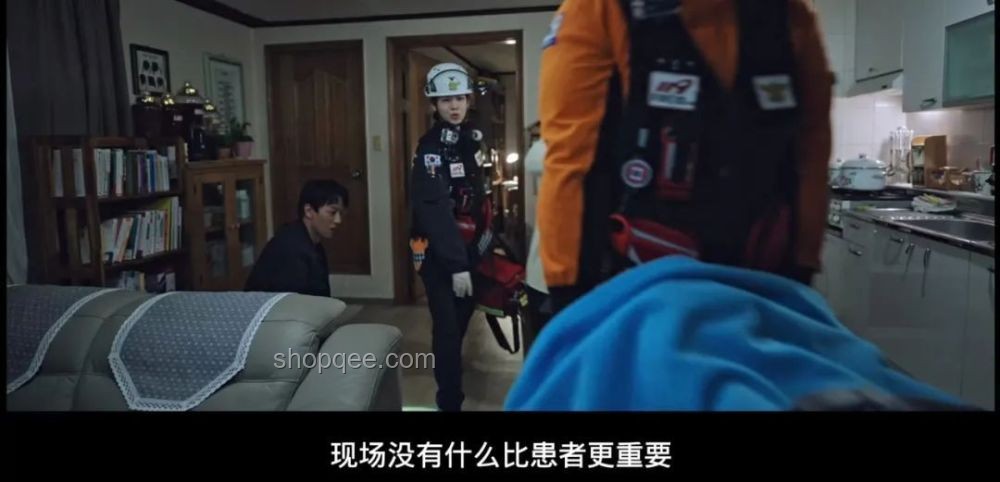 被女生倒追的體驗案例研究：情感互動與社會角色反轉
