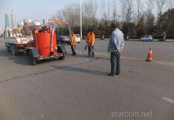 貴州榕江災(zāi)后清淤：社會車輛禁止駛?cè)氡澈蟮纳疃确治? title=