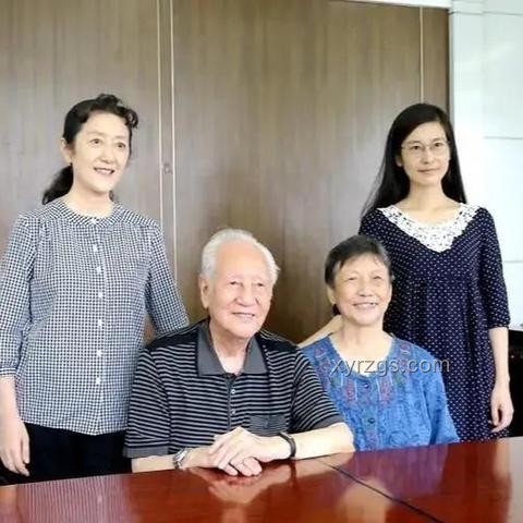 “中國(guó)核潛艇之父”黃旭華今日安葬紀(jì)念指南