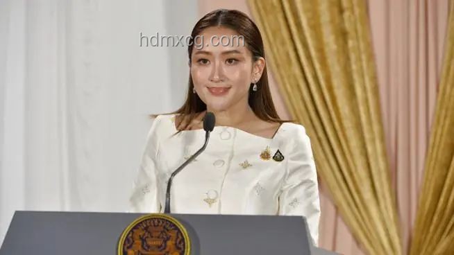 泰國(guó)女總理佩通坦被停職事件深度剖析