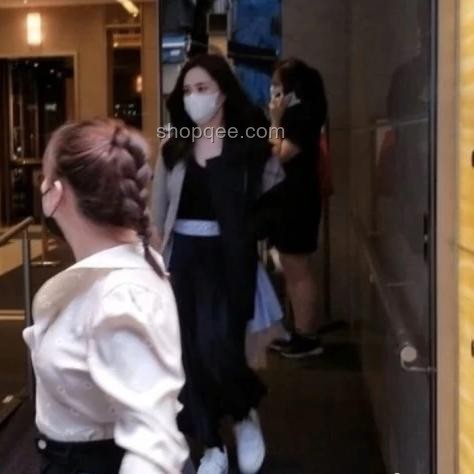 44歲阿嬌紅毯搖曳生姿形象打造方案