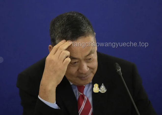 佩通坦總理職務被停后，政治前景深度分析
