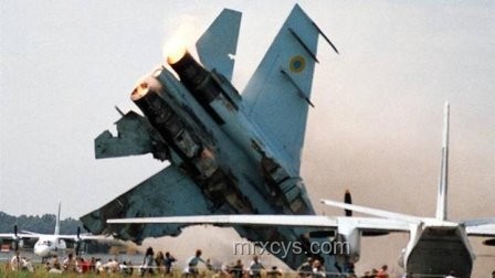 俄軍蘇-27戰機墜毀事件深度剖析與行業影響