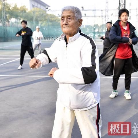 旅游博主行業健康關注：38歲旅游博主二師兄患癌去世引發的思考