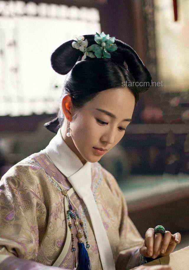 《甄嬛傳》中甄嬛扶持安陵容上位后的微妙情感探析