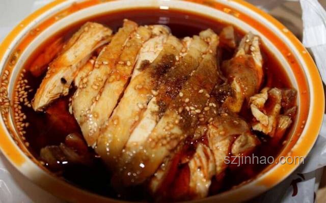 老式棒棒雞復興：傳統美食如何3秒征服年輕味蕾？