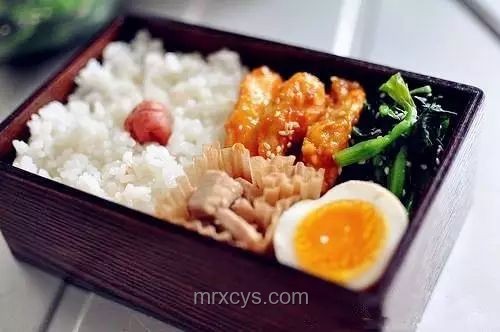這飯一天賣一噸的秘訣？好吃到我原地暈碳！