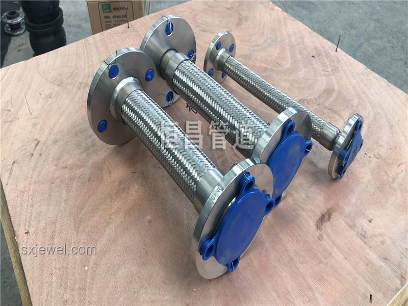 如何制作一顆讓對手“氣瘋”的羽毛球：技巧與誤區解析