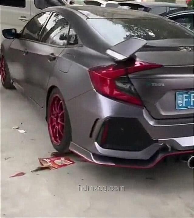 打造回頭率爆炸：全球首臺(tái)發(fā)光版車輛改裝方案