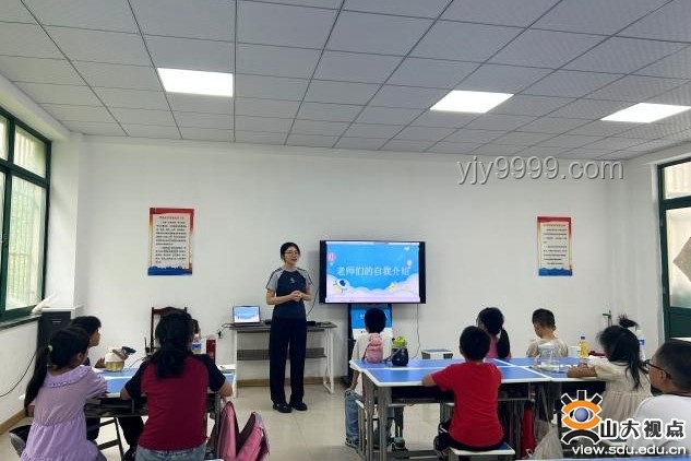 和同學們的樓梯間排練：創意與團隊協作的實踐探索