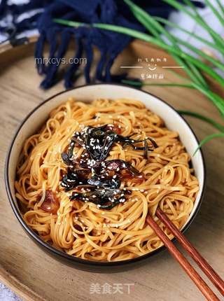 大學(xué)生就業(yè)指導(dǎo)：蔥燒大排速變蔥油拌面技巧