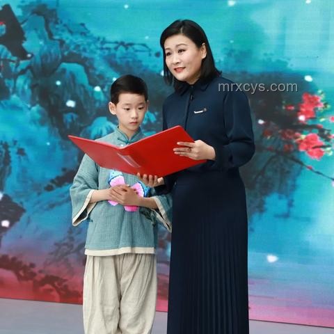 山東艦航母編隊抵達香港：國防力量的展示與香港愛國情懷的激發