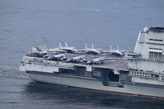 山東艦航母編隊抵達香港參觀指南