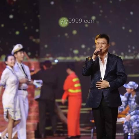 “為你而活”翻唱熱潮再起：音樂(lè)復(fù)古與新生的交融趨勢(shì)