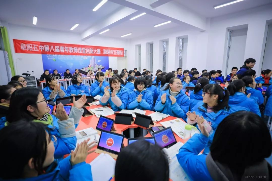 希望寄予青年：傳統教育與現代教育理念對比