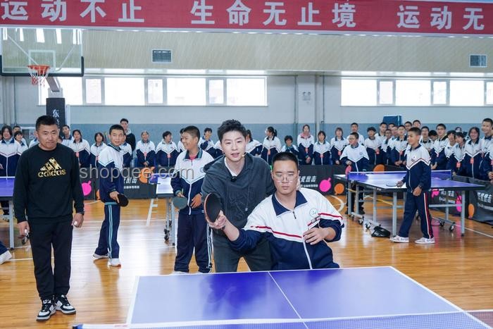 馬龍跨界引領，青聯新章——體育明星與創新思維的碰撞
