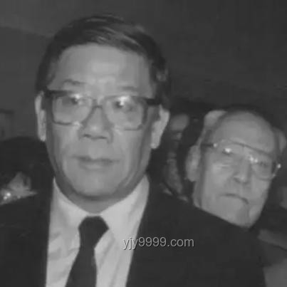 俄海軍副司令陣亡事件與駐地間諜嫌疑對比分析