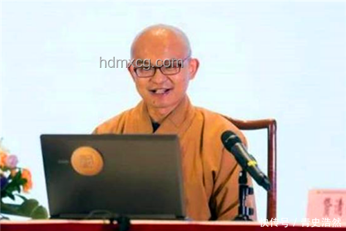 清華博士放棄高薪，投身公益教育