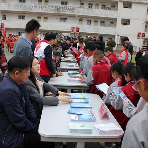 2025日本地震謠言后的公眾行為趨勢預測：理性回歸與防災意識增強