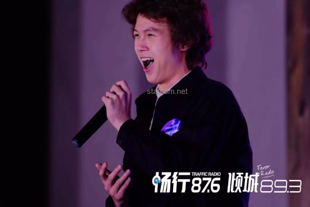 陳楚生情歌風格與失戀主題歌手對比分析