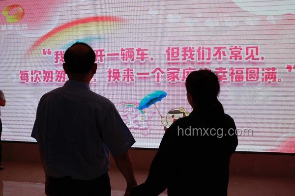 58歲王祖賢義工行為透視明星公益參與度與行業影響