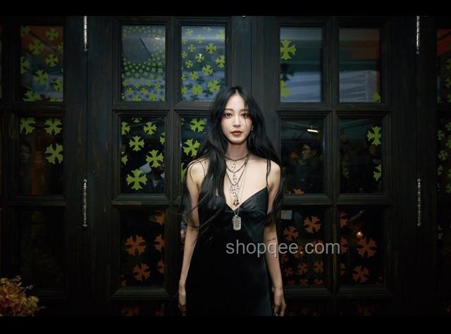 鞠婧祎打火機惡女變裝：娛樂新風尚的興起與未來展望